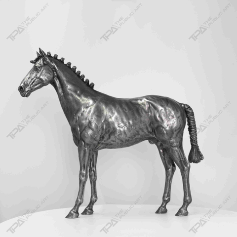 The Sculpture of "Horse To Success"