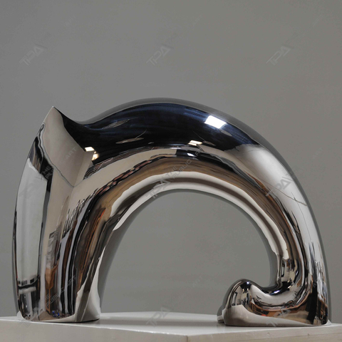 Stainless Steel Sculpture Heaven And Earth Are One Color