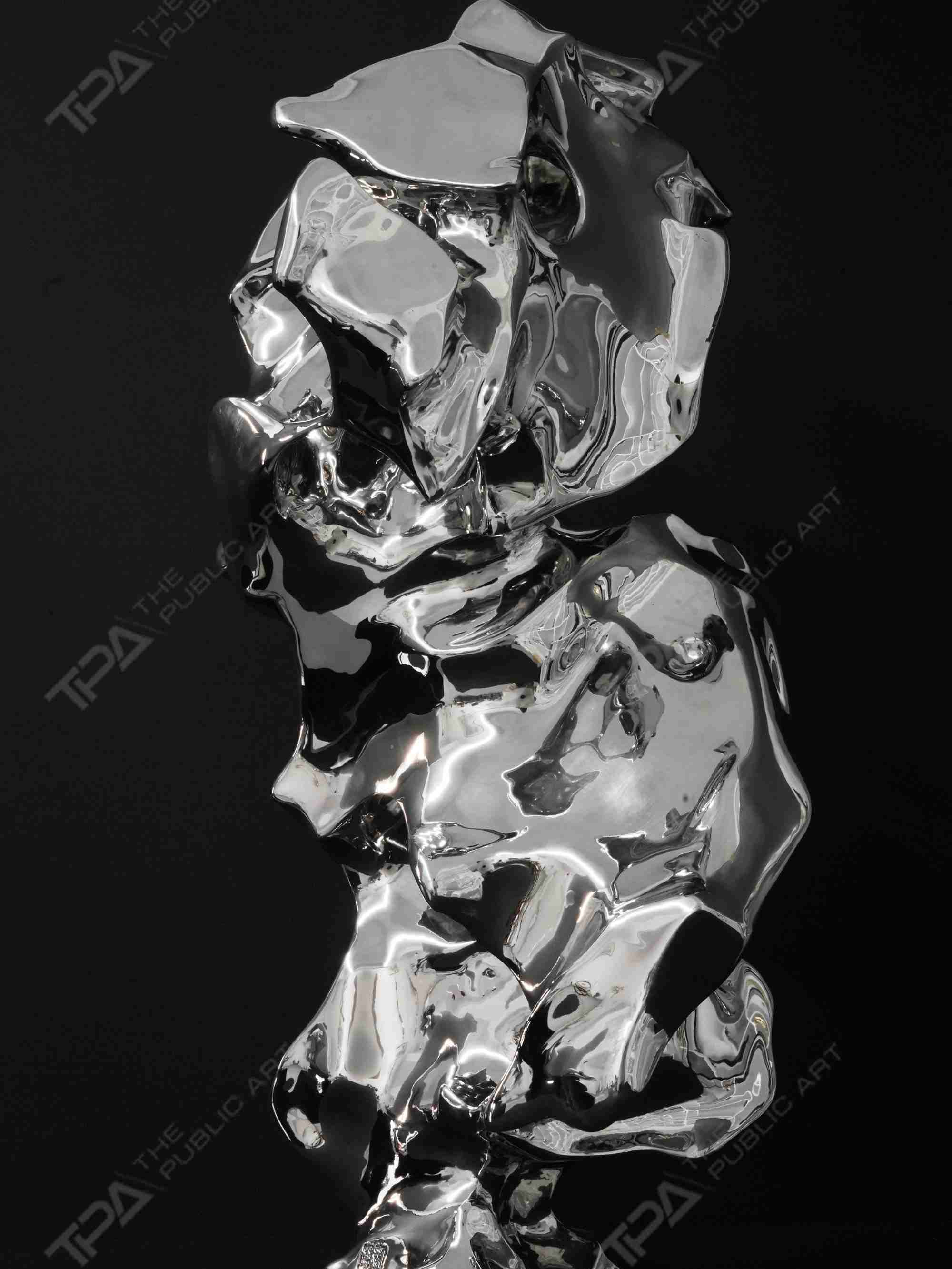 Mirror-finished Taihu Stone Sculpture