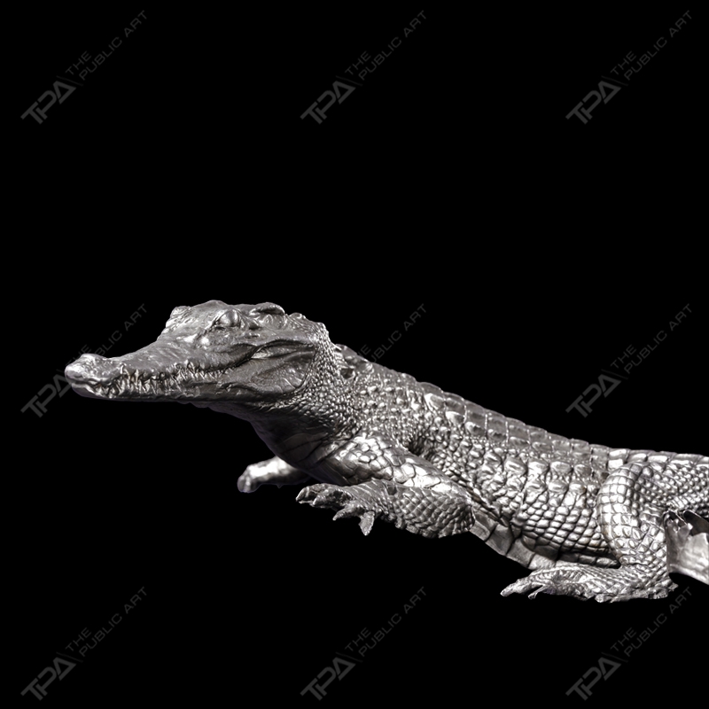 Stainless Steel Artistic Crocodile Sculpture