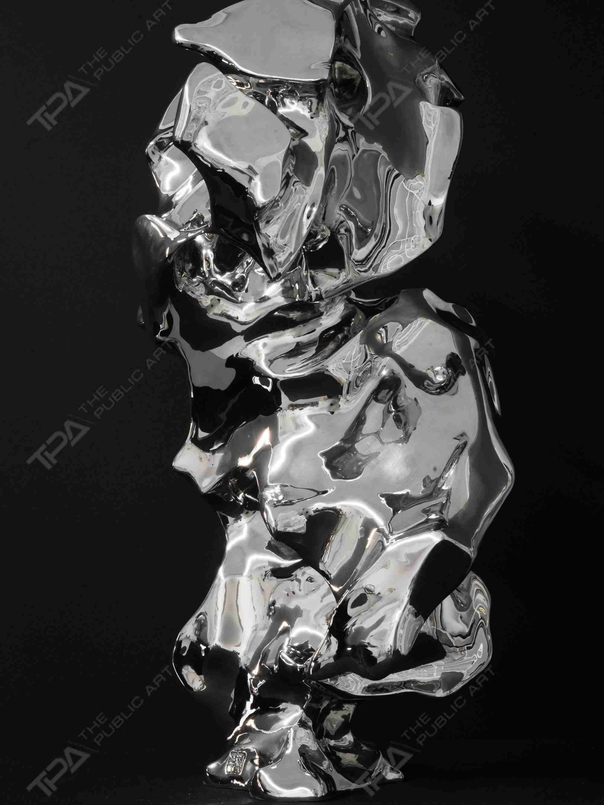 Mirror-finished Taihu Stone Sculpture